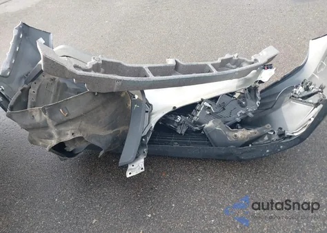 2022 Toyota Rav4 Xle Premium z USA, uszkodzony, nr VIN 2T3A1RFV4NW296555